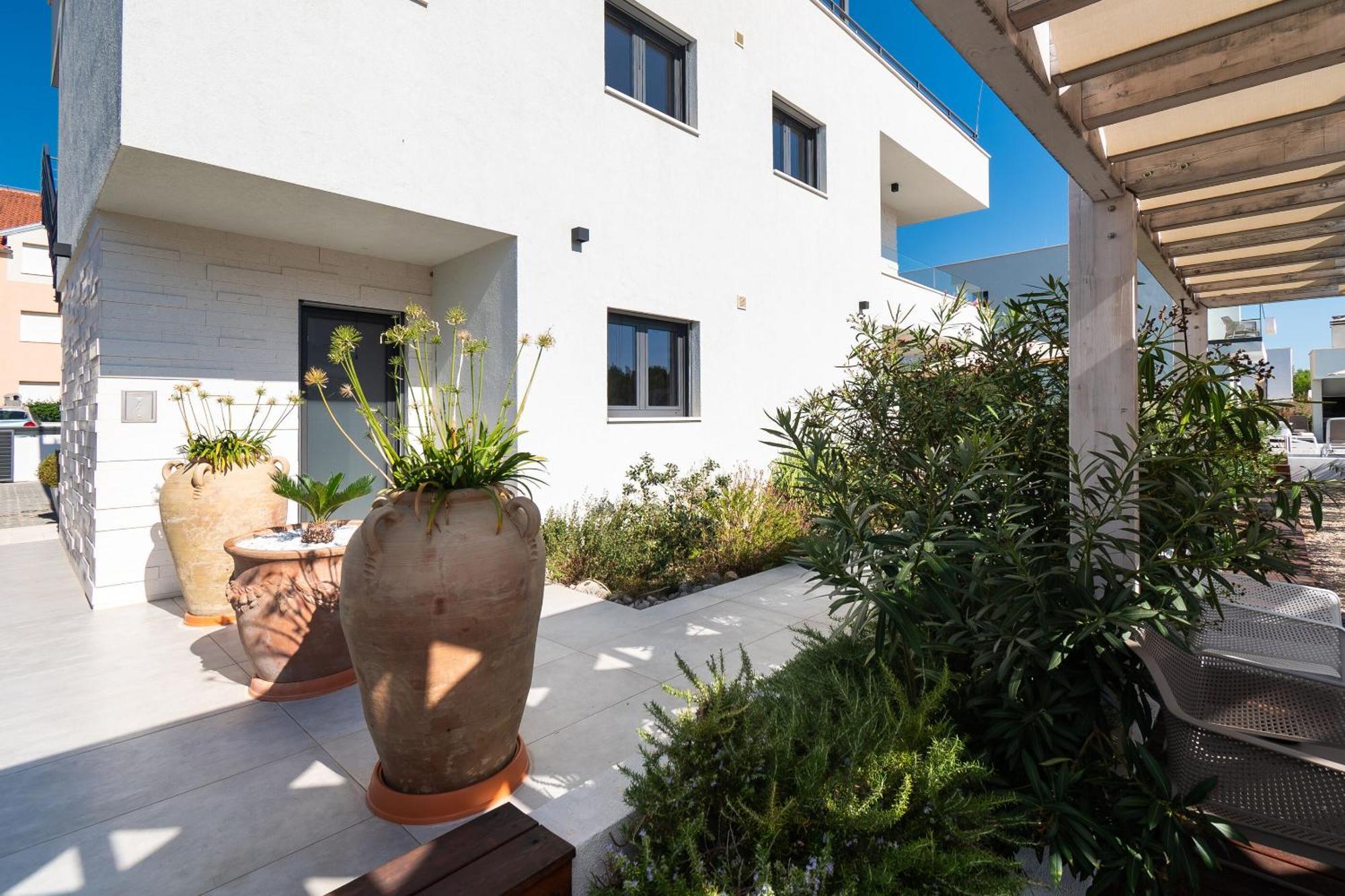 Apartments Villa Adriana I ซรีมา ภายนอก รูปภาพ